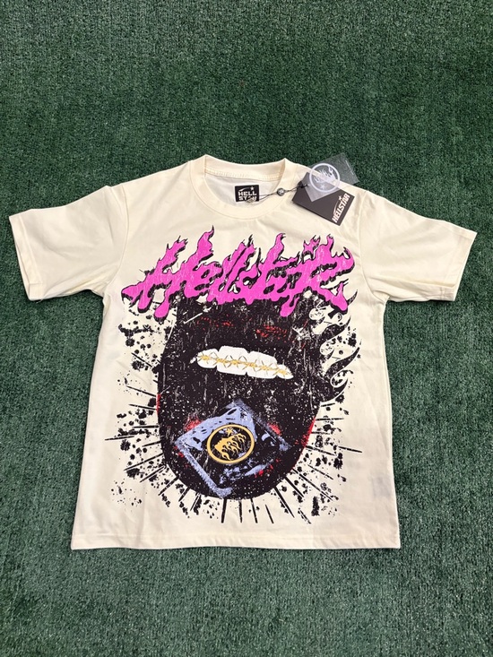 Hellstar Other - Hellstar Cream Short Sleeve Graphic Tee with Pink Accents